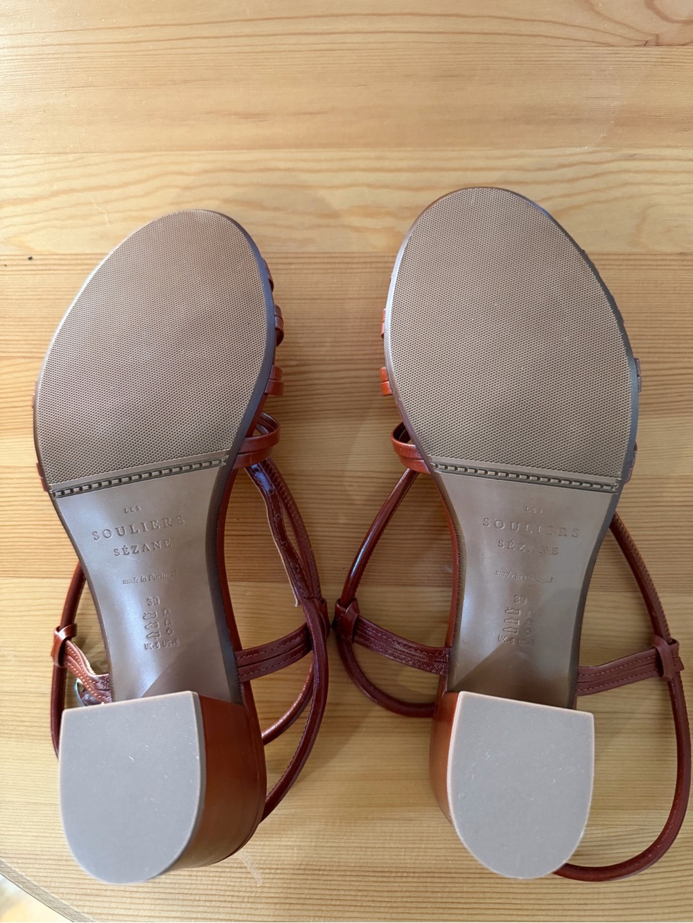 Sezane Gloria Sandals - Picture 3 of 6